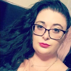 Meet your Posher, Ariel